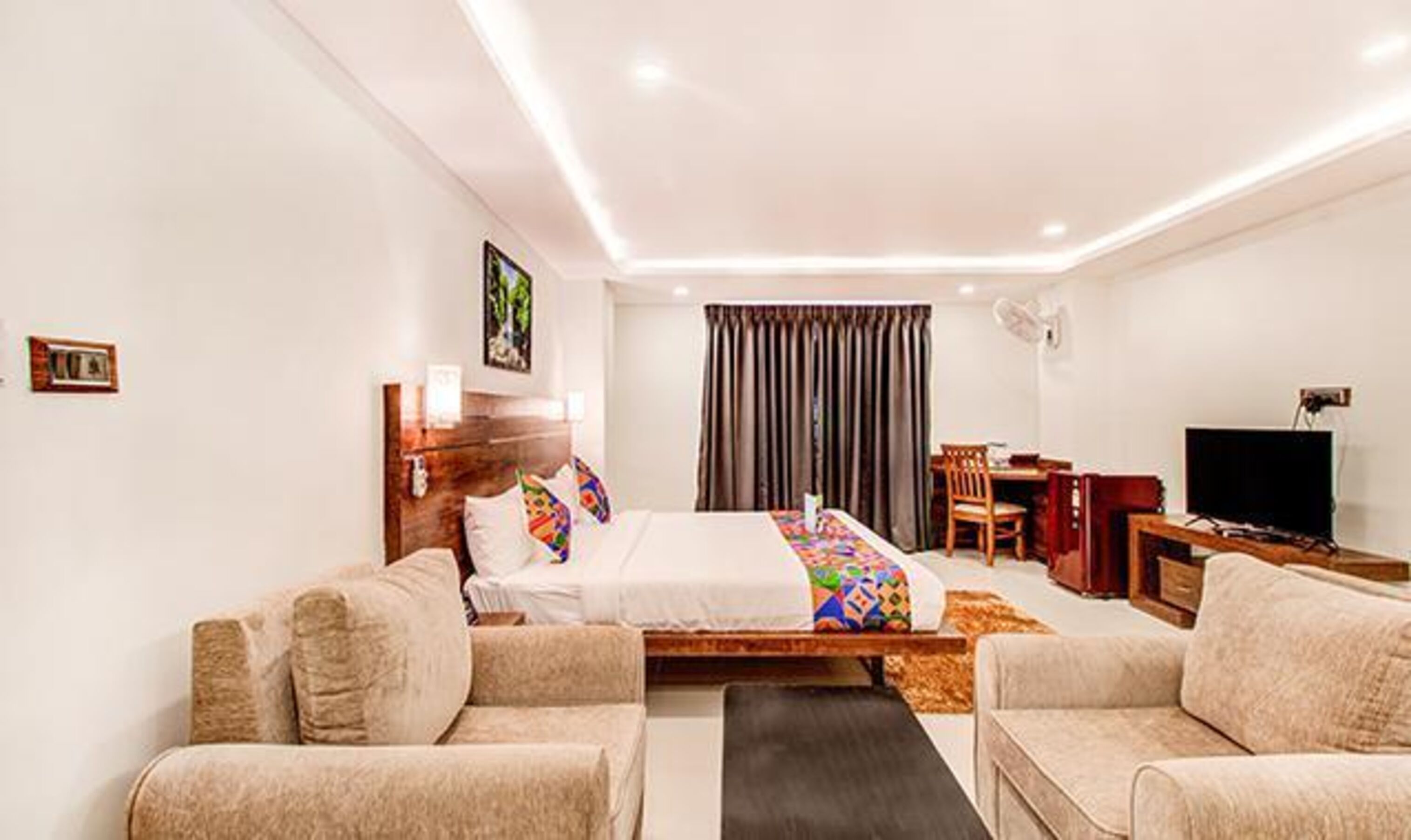 The Royal Suites by Fabhotel