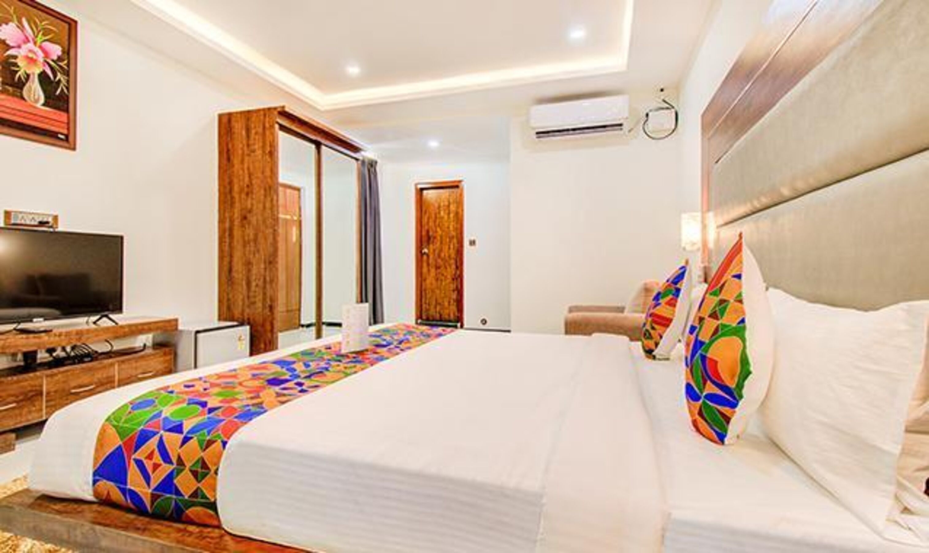 The Royal Suites by Fabhotel