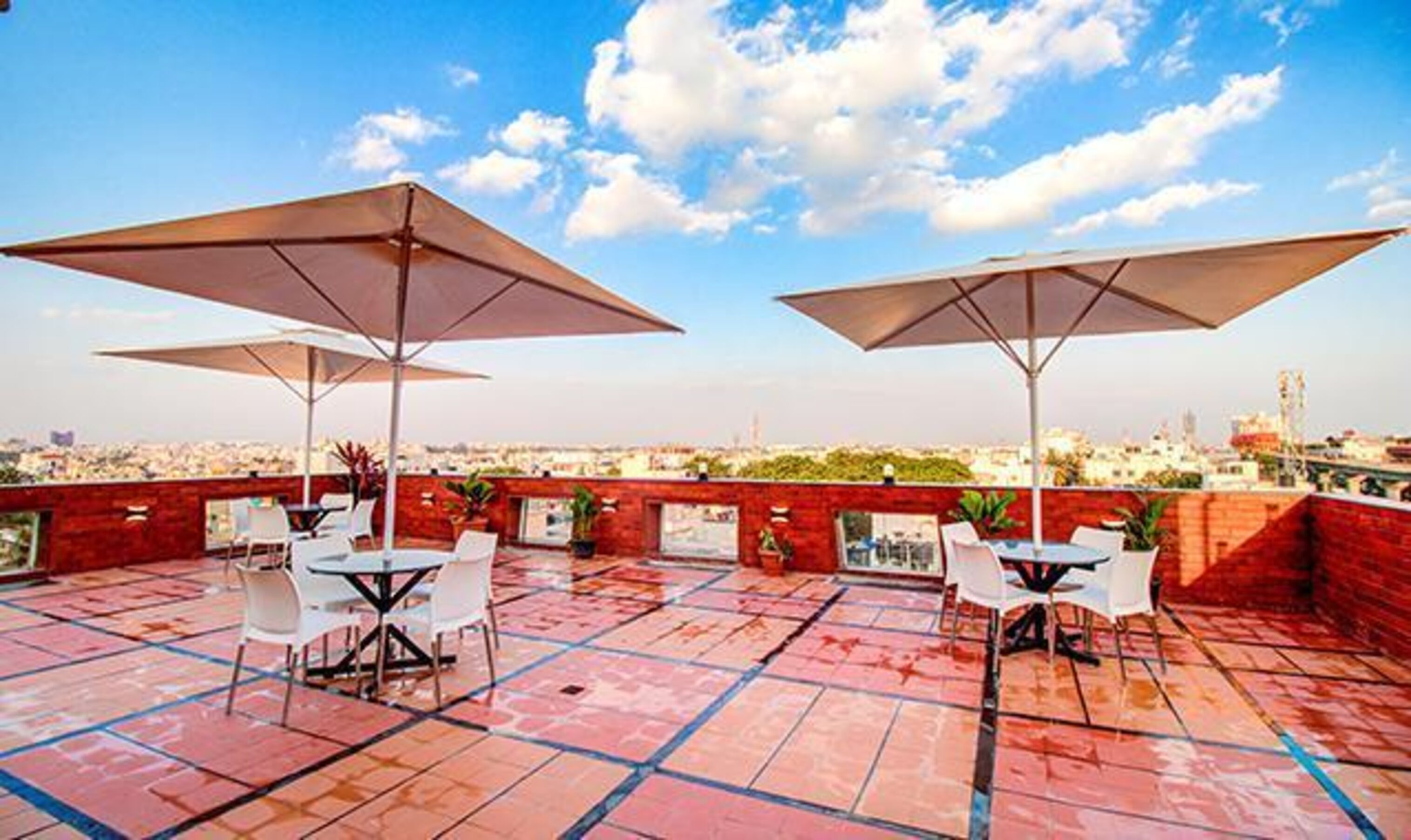 The Royal Suites by Fabhotel
