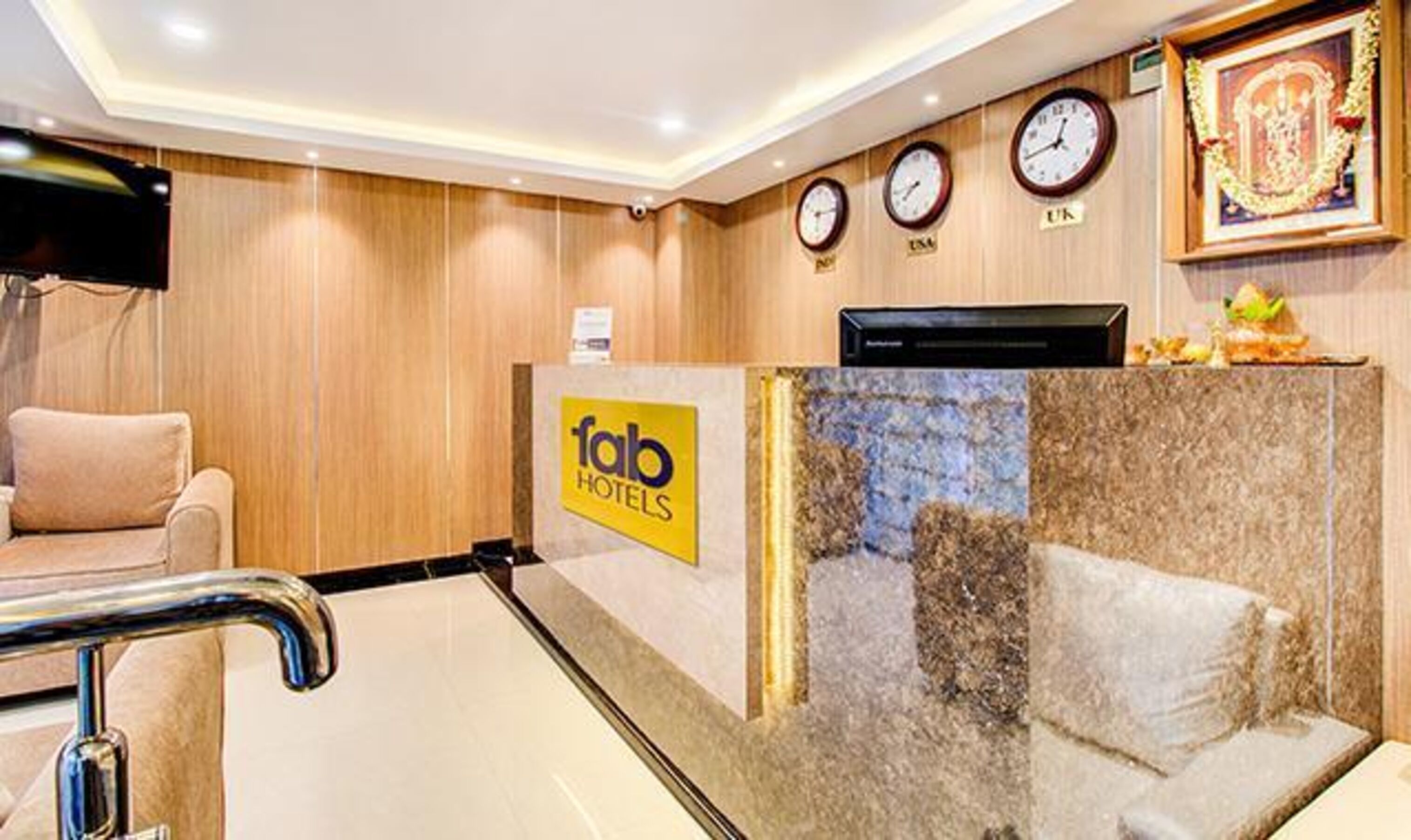 The Royal Suites by Fabhotel