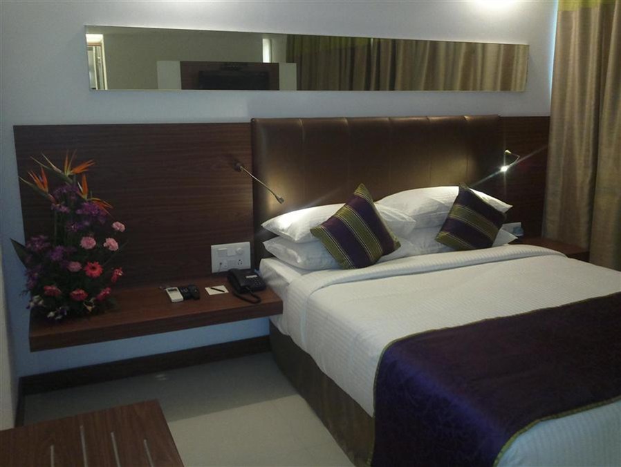 The Urban Hotel