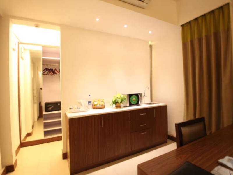 The Urban Hotel