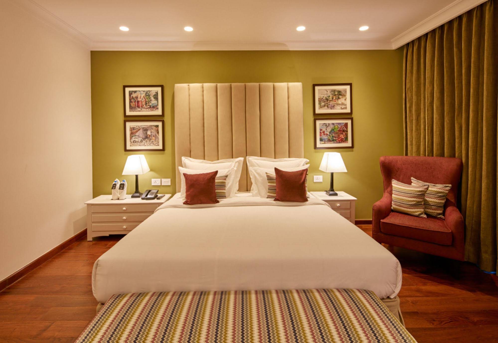 The Waverly Hotel & Residences