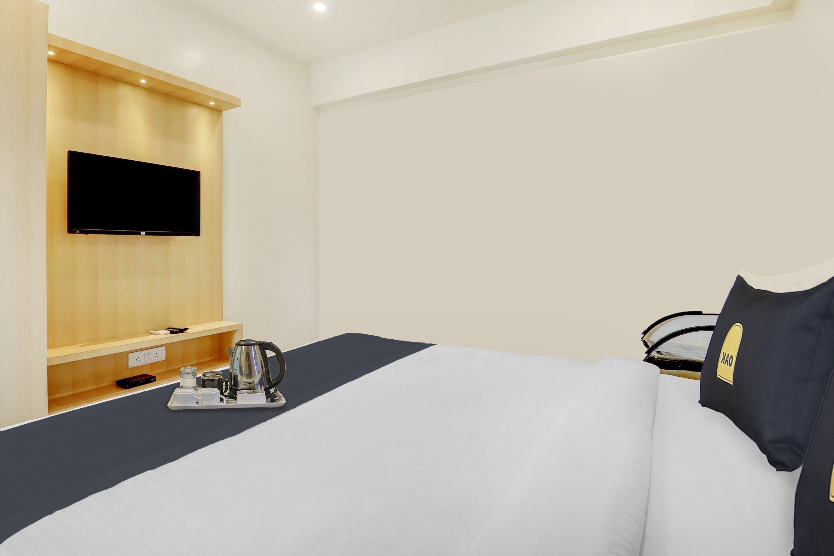 Townhouse Oak Hotel Prime