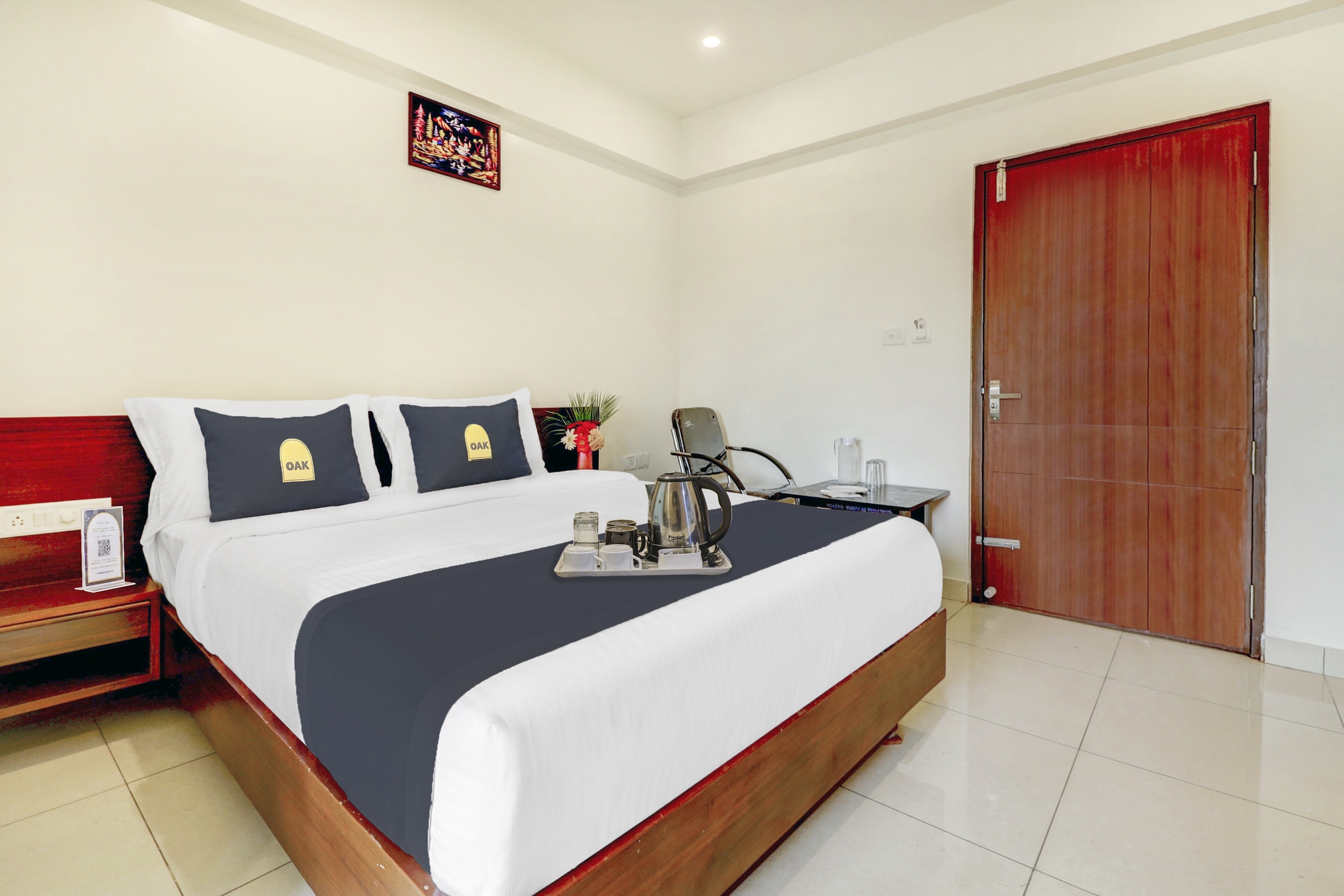 Townhouse Oak Hotel Prime
