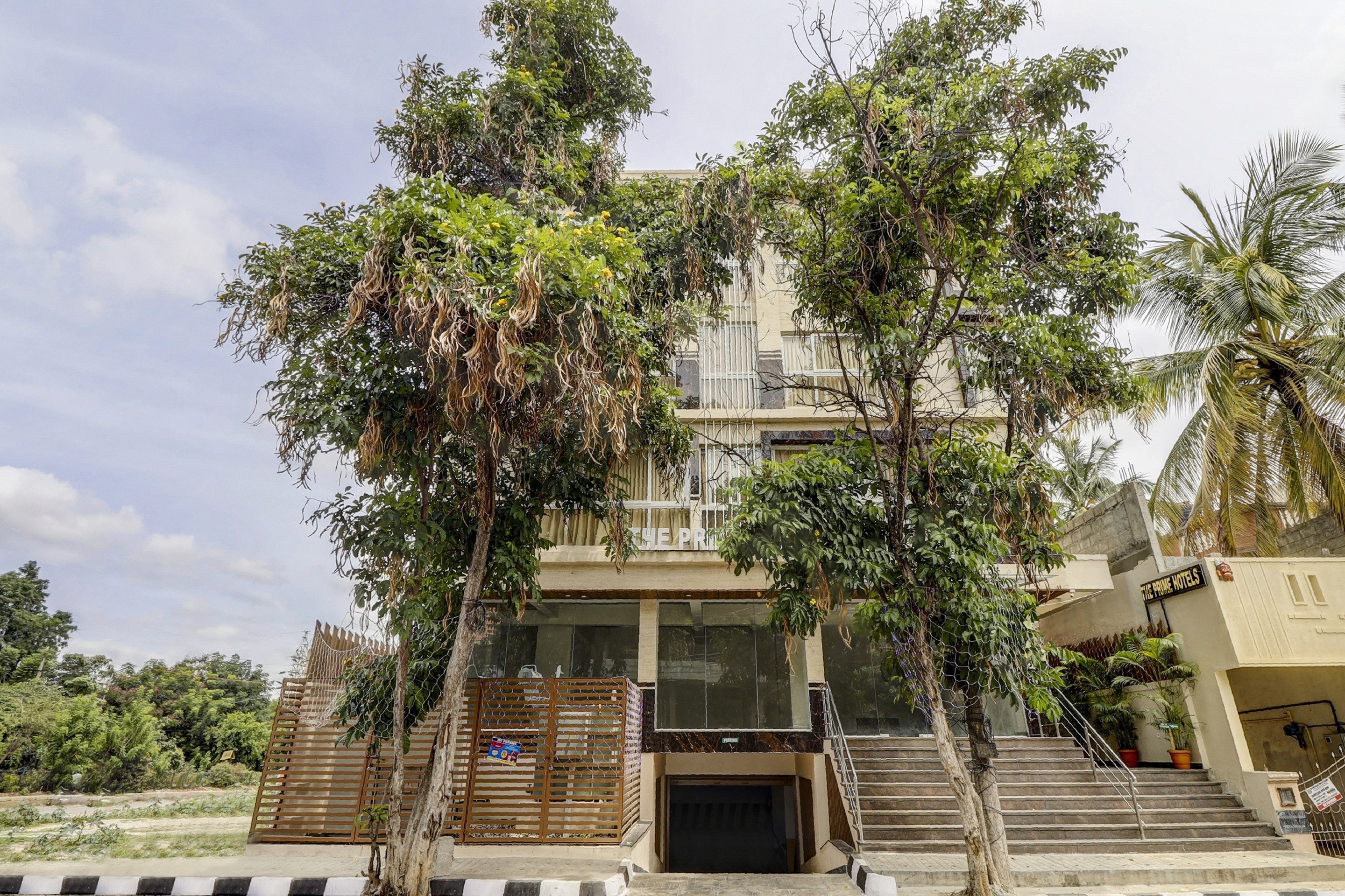Townhouse Oak Hotel Prime