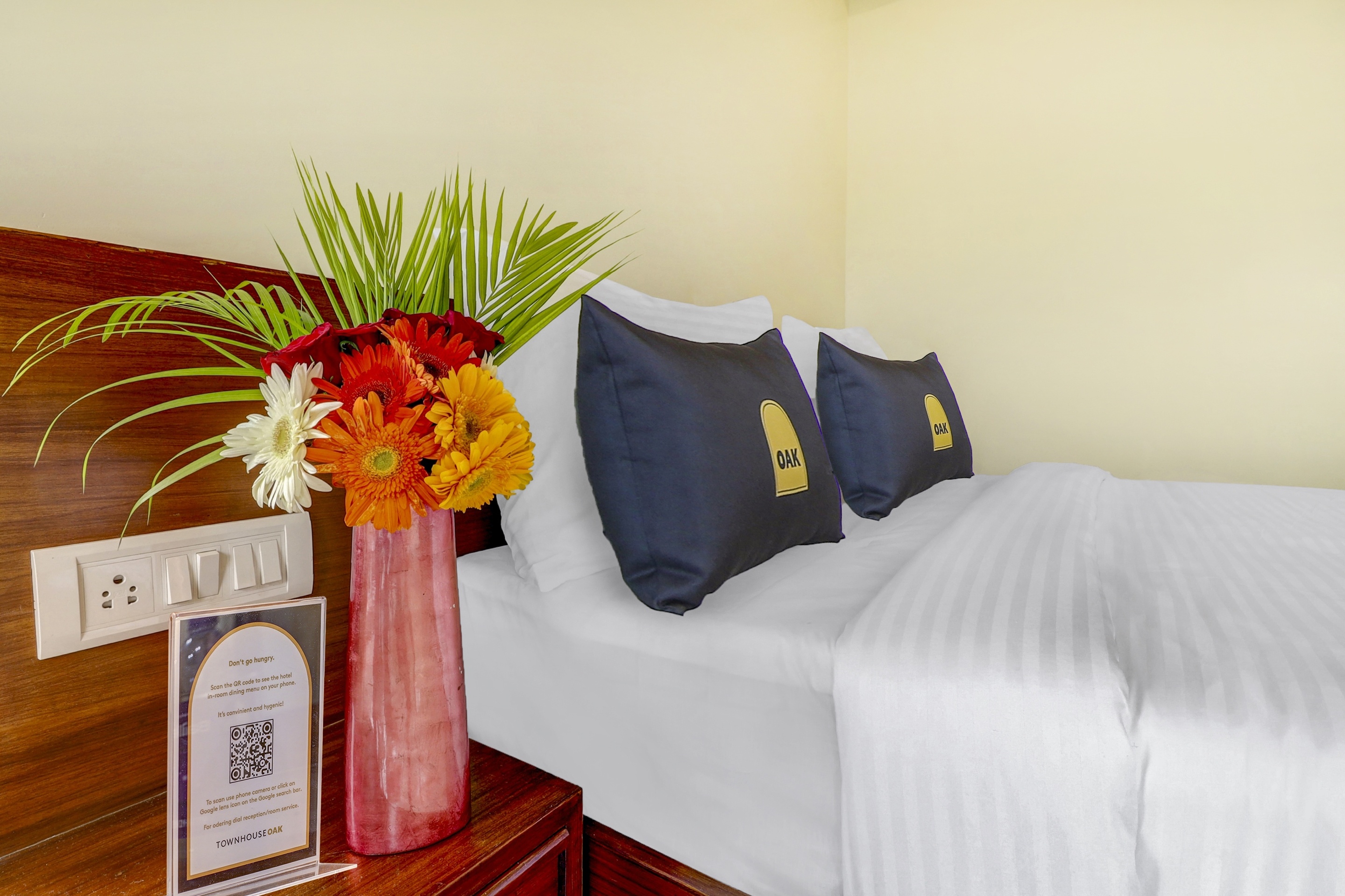 Townhouse Oak Hotel Prime