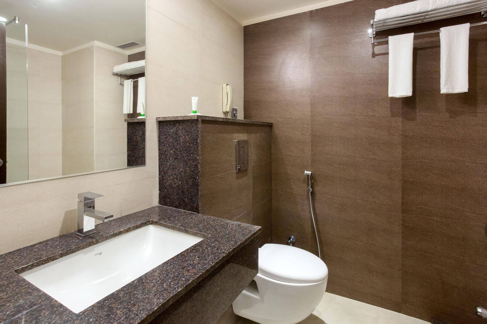 Grand Premier Suites