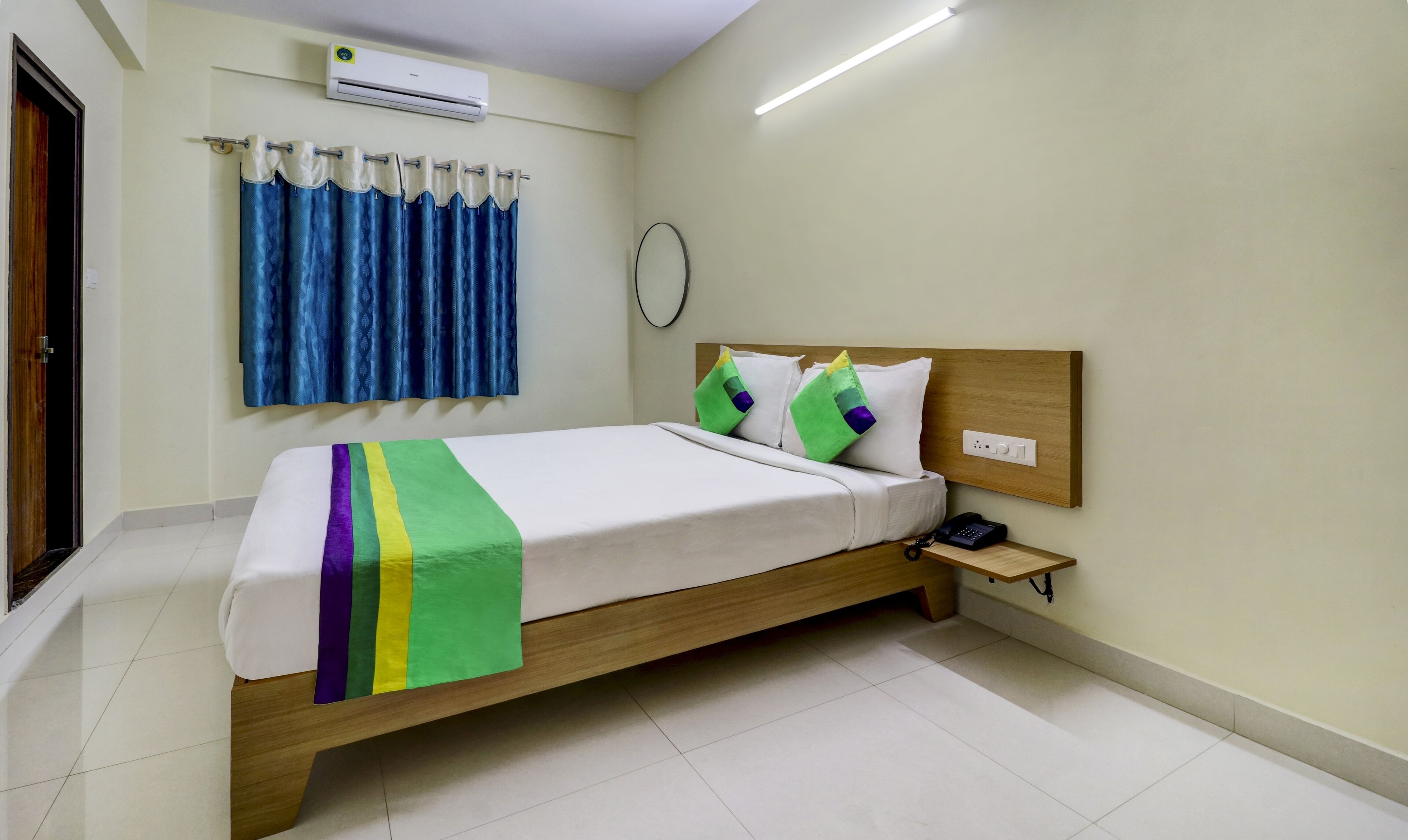 Treebo Trend Hotel Golden Grand Inn