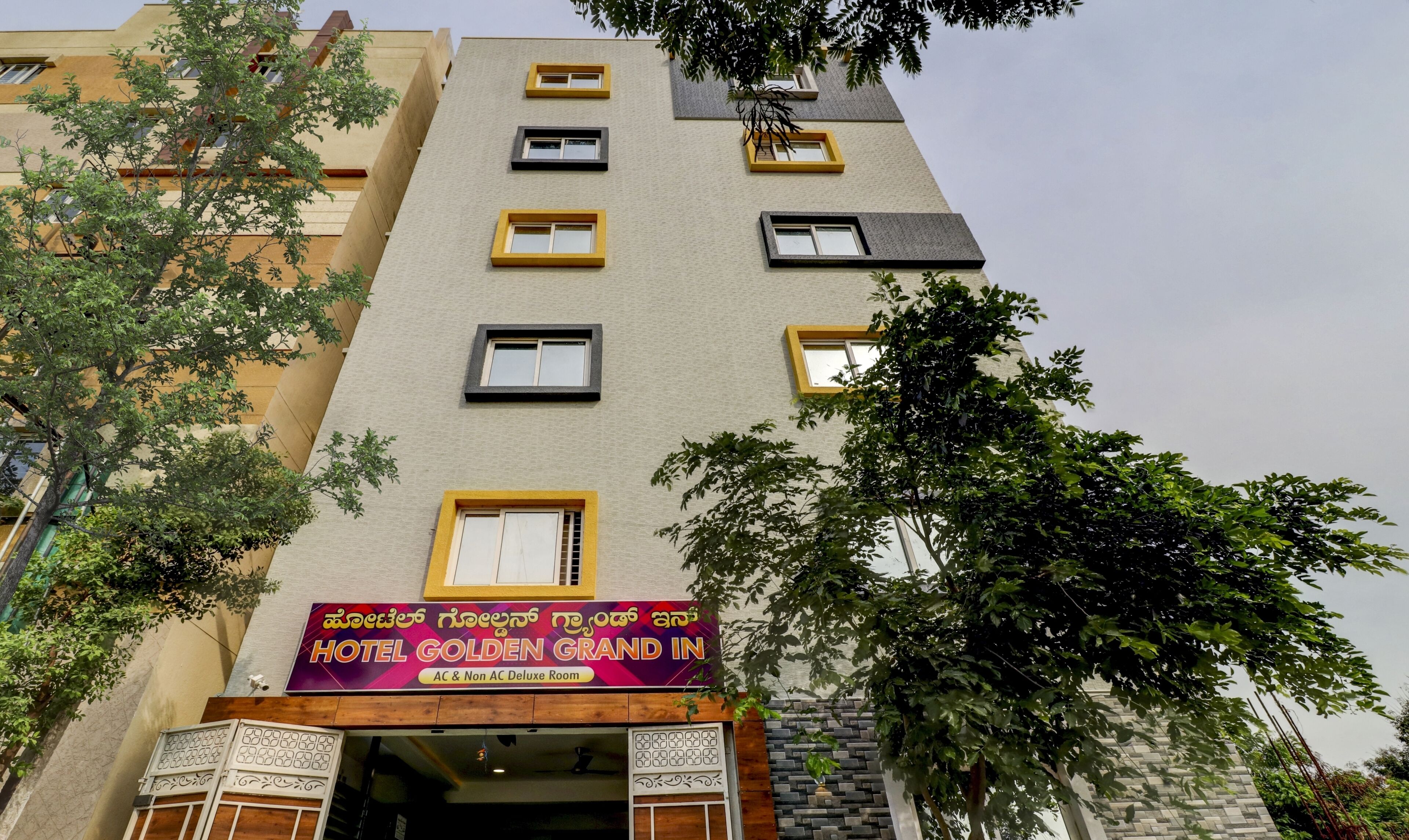 Treebo Trend Hotel Golden Grand Inn