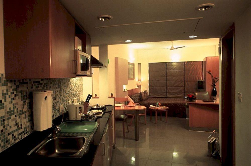 Tristar Serviced Apartments