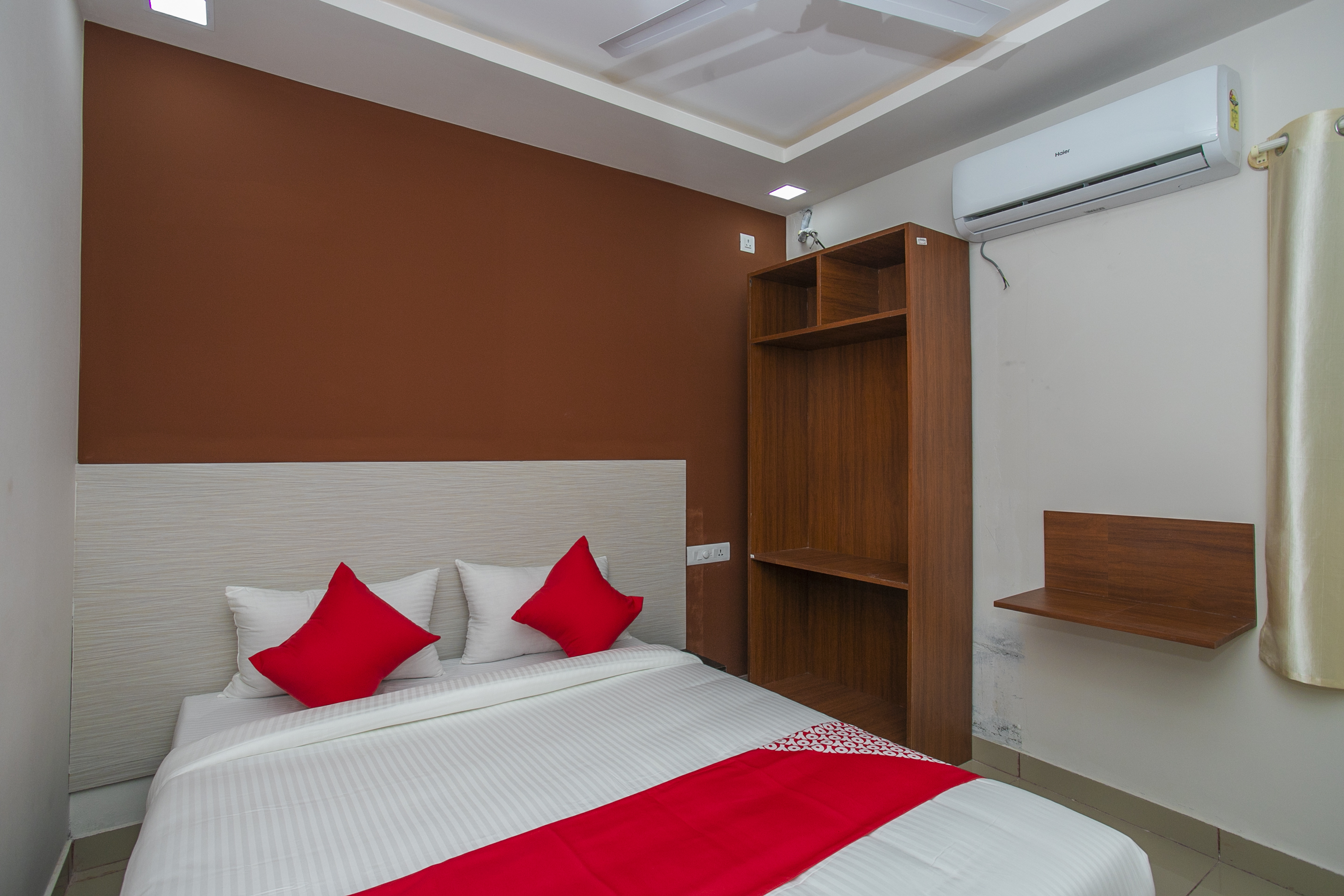 Varcity Phi Pavilion By OYO Rooms