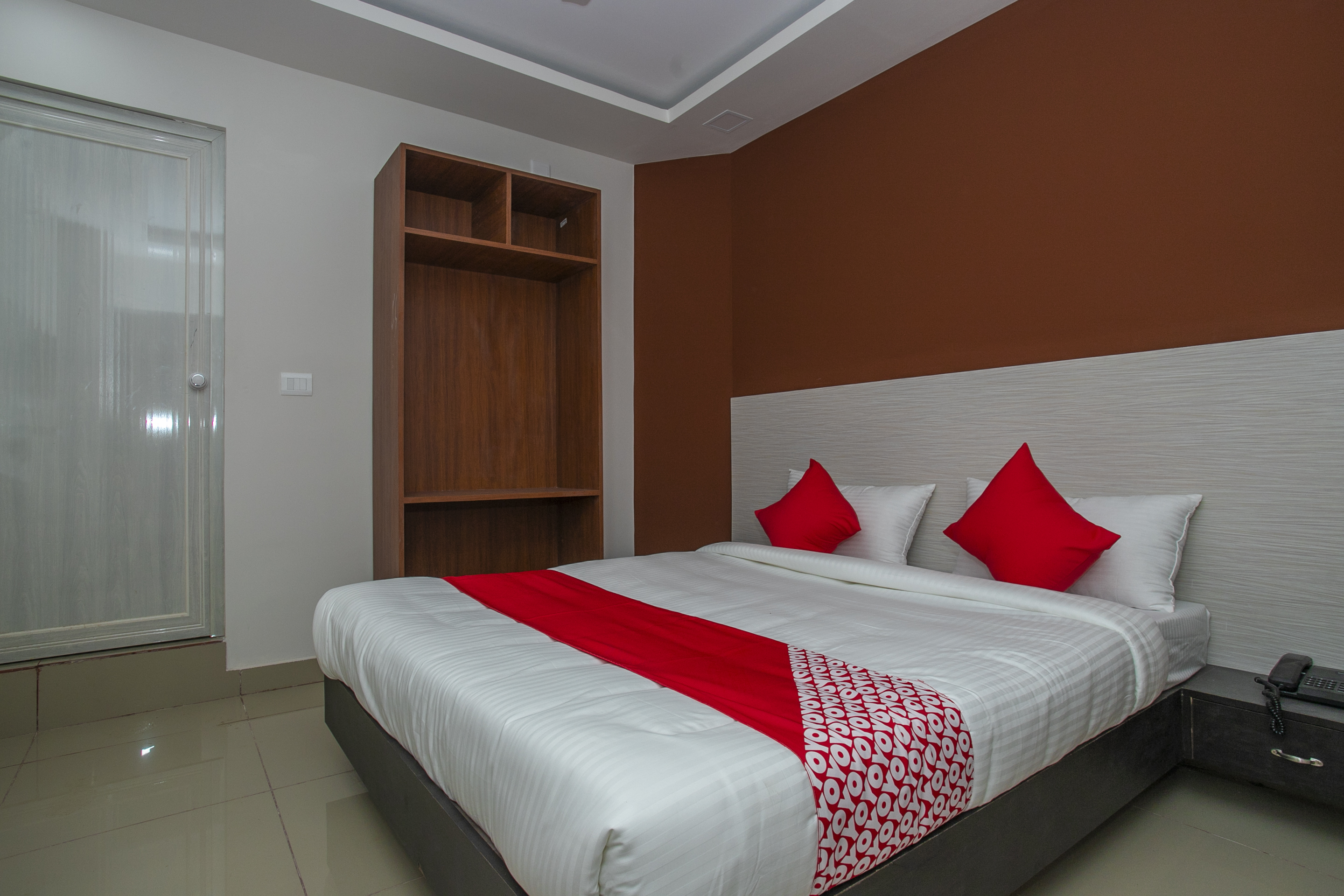 Varcity Phi Pavilion By OYO Rooms