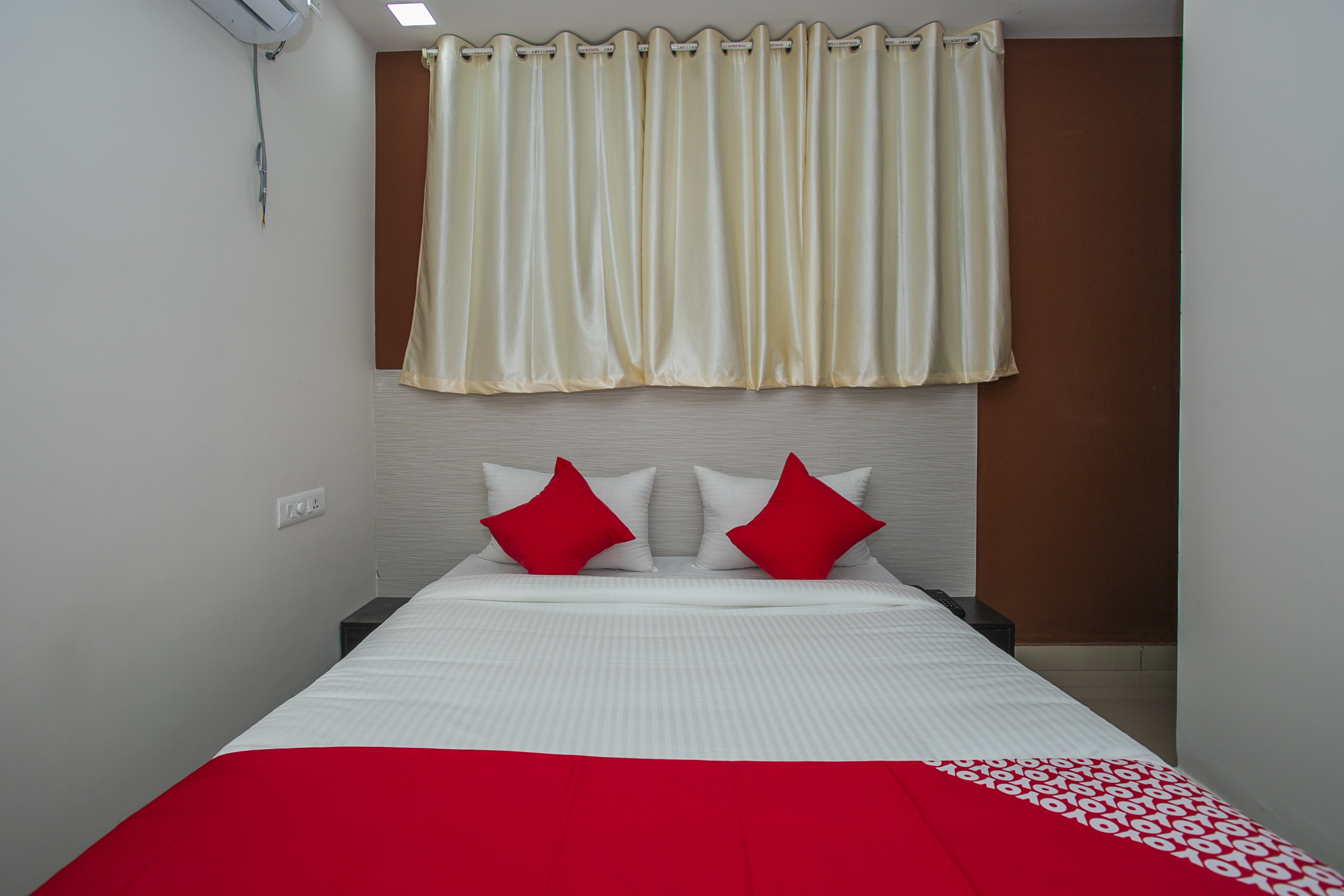 Varcity Phi Pavilion By OYO Rooms