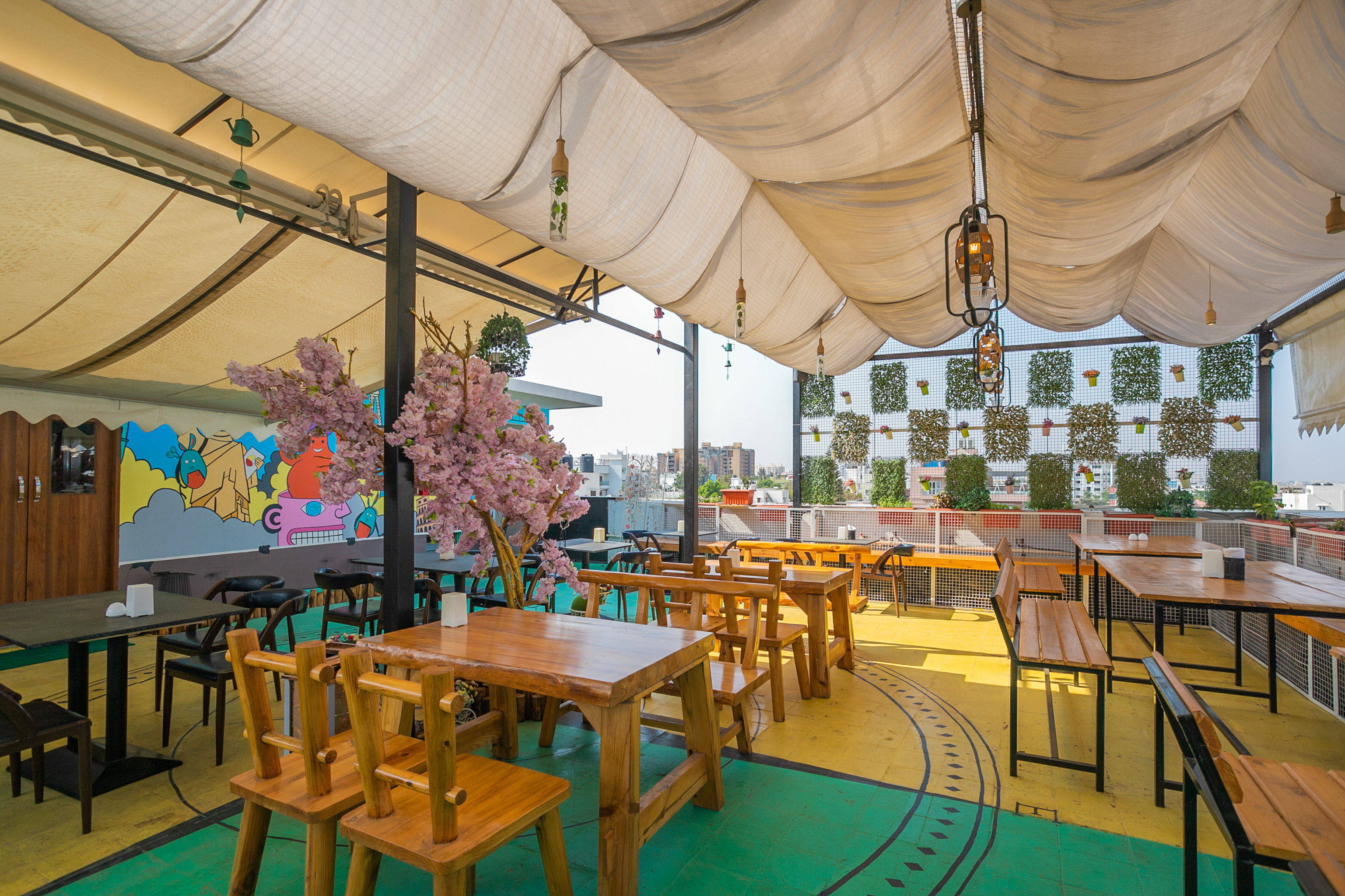 Vihaari 24 Business Hotel