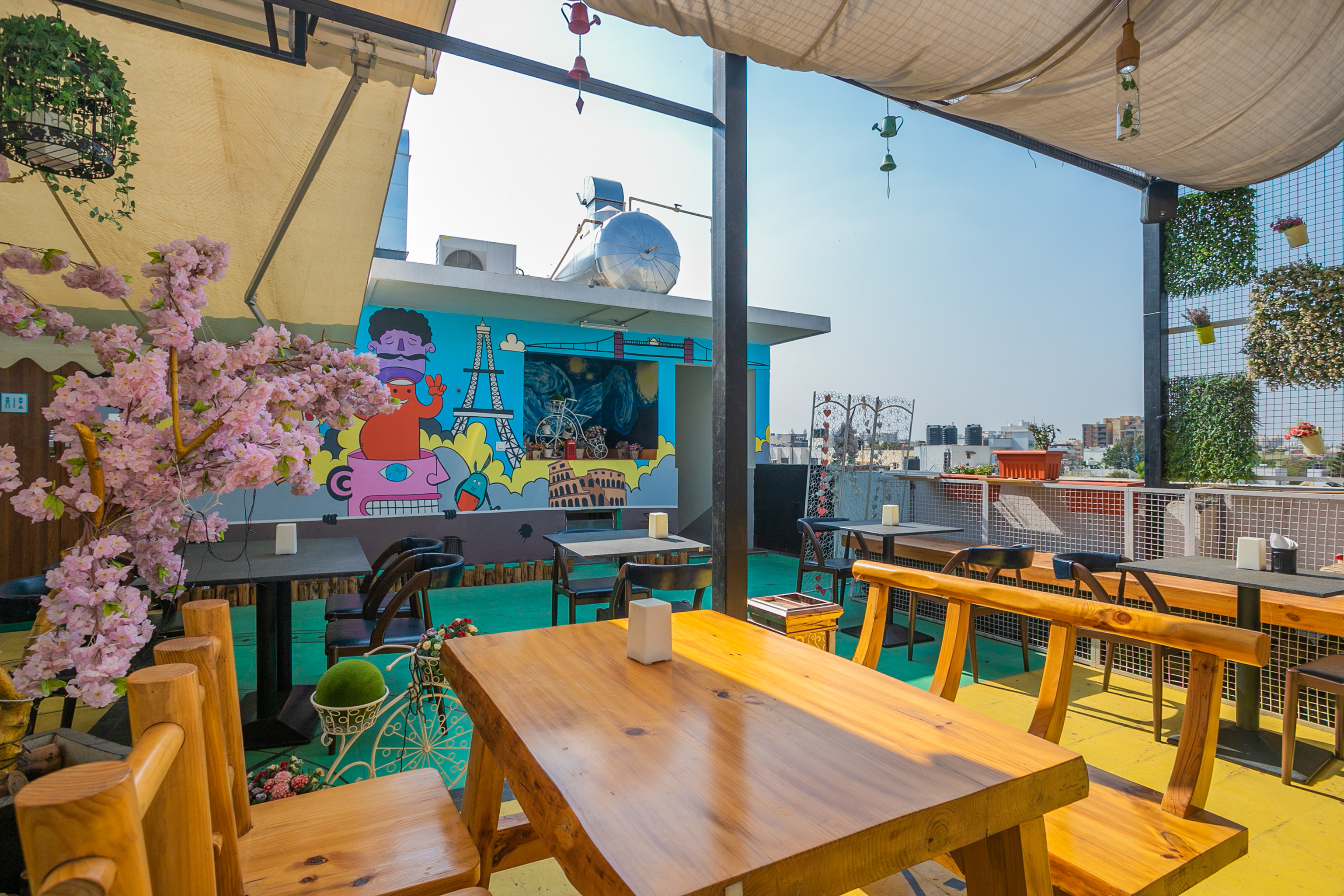 Vihaari 24 Business Hotel