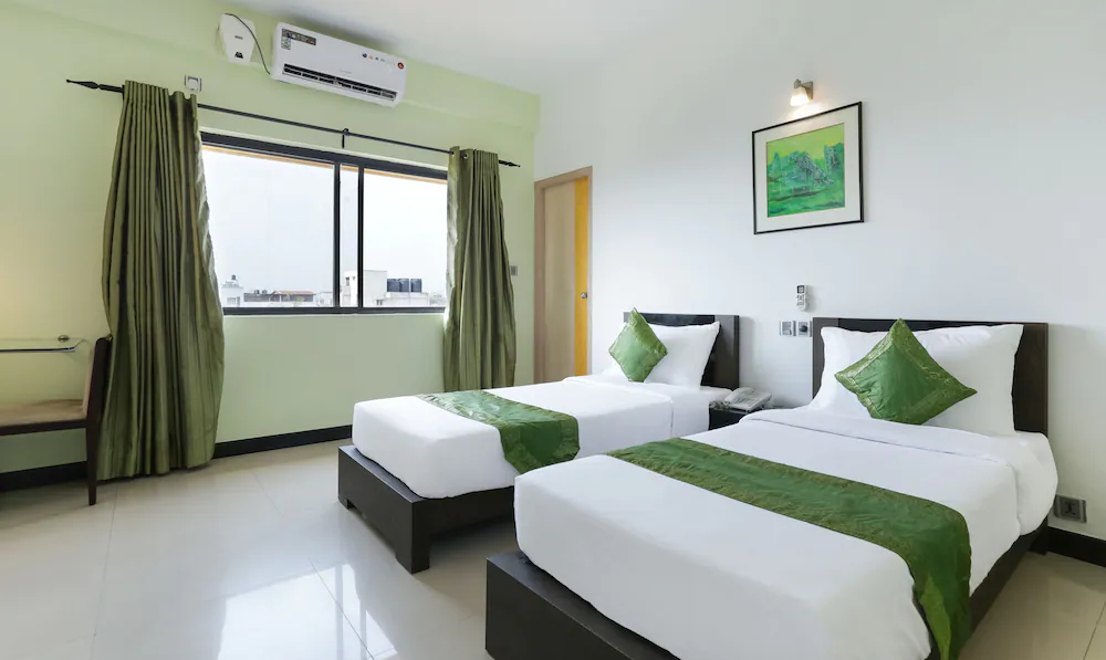 Lazdana Hotel, Bangalore