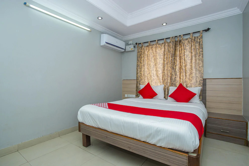 White Fort Lodge by OYO Rooms
