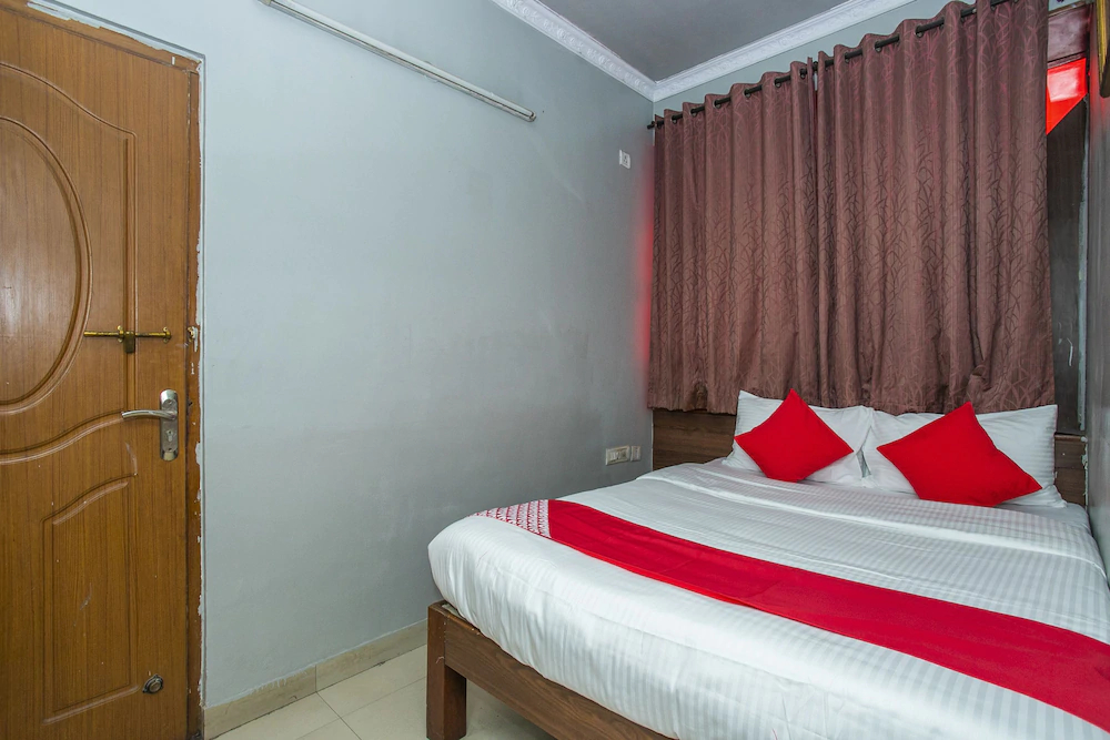 White Fort Lodge by OYO Rooms
