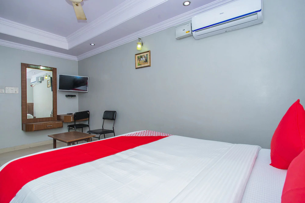 White Fort Lodge by OYO Rooms