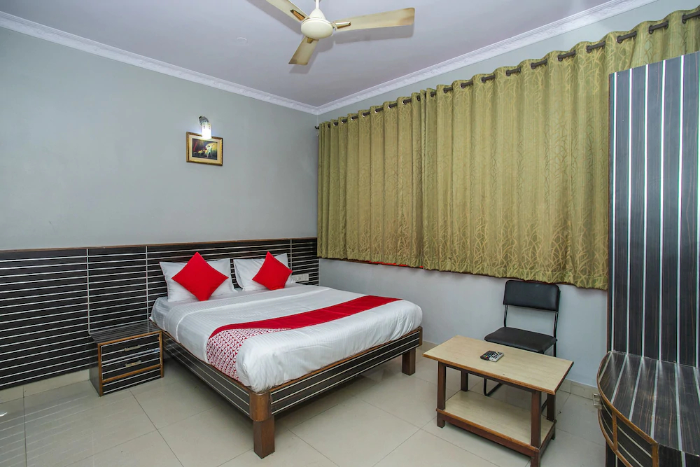 White Fort Lodge by OYO Rooms