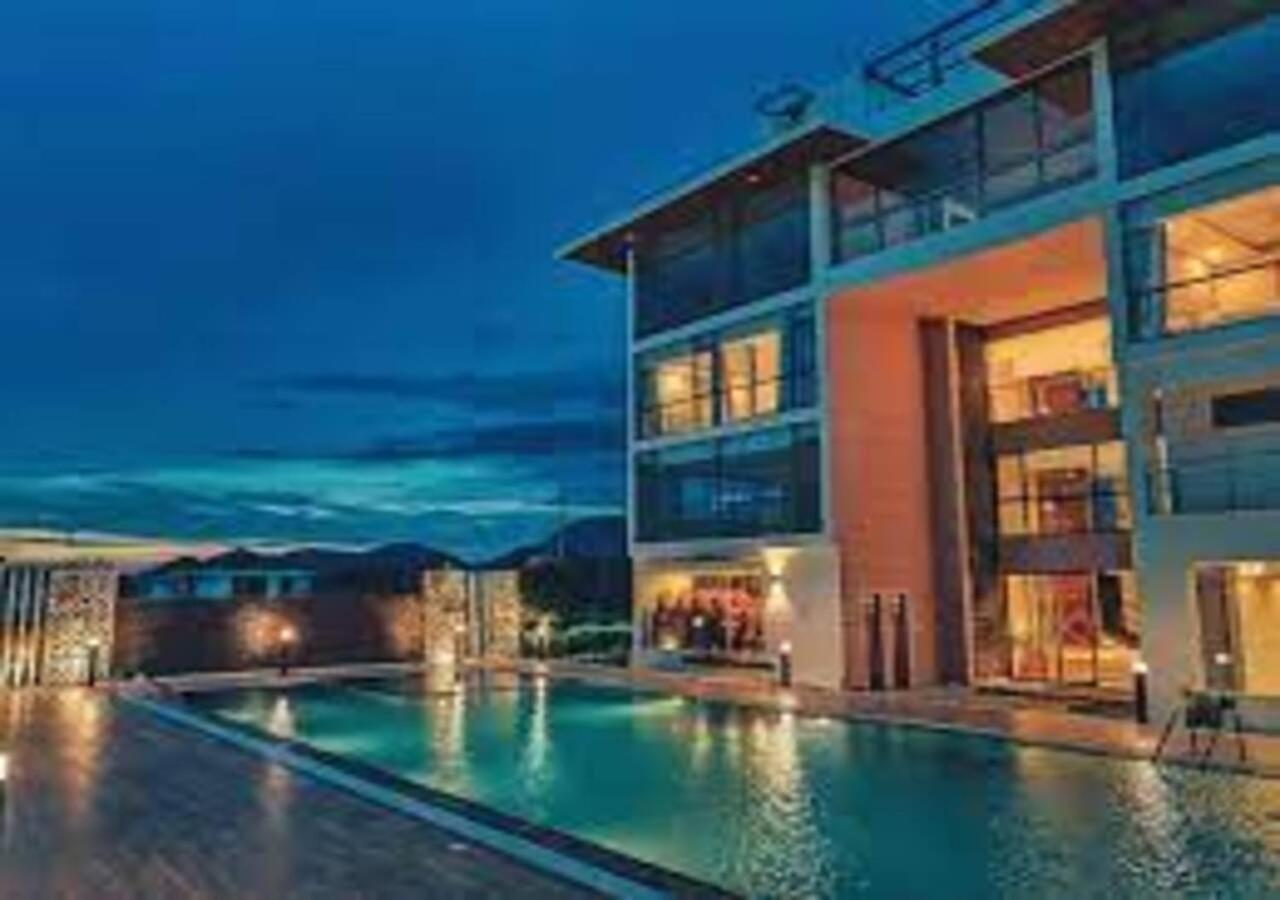 White Mist Resort by Happy Retreats