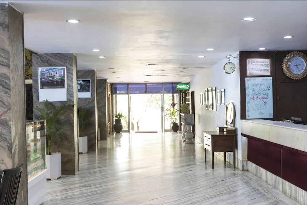 Woodlands Hotel