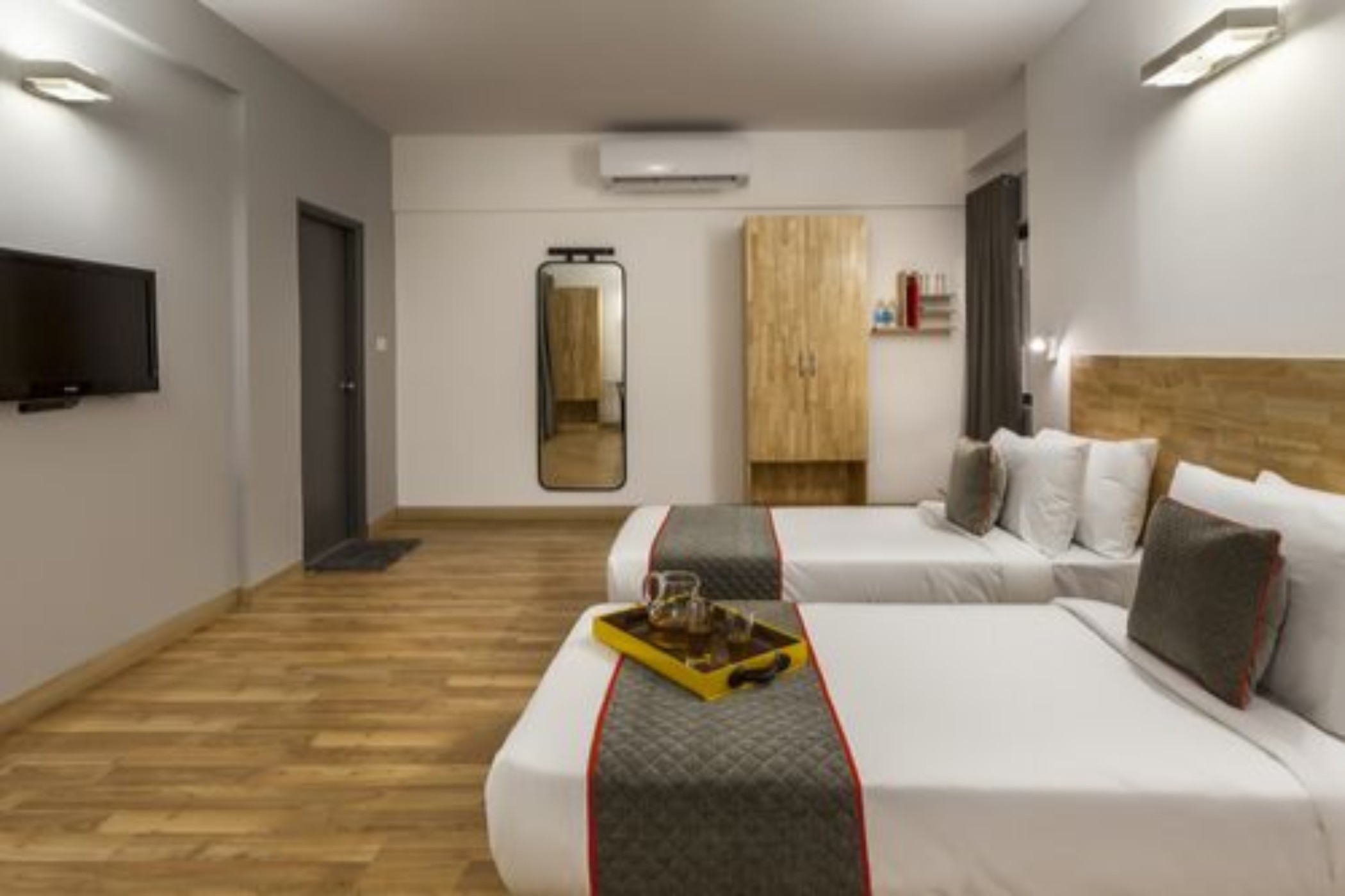 Zip Rooms 12th Avenue by OYO Rooms