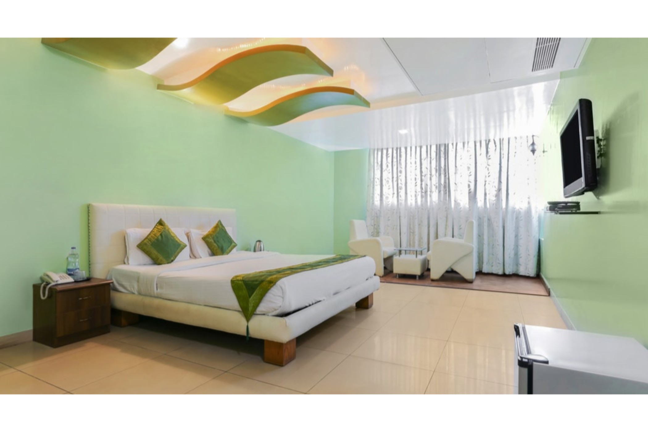 Treebo Trip Cynosure Suites