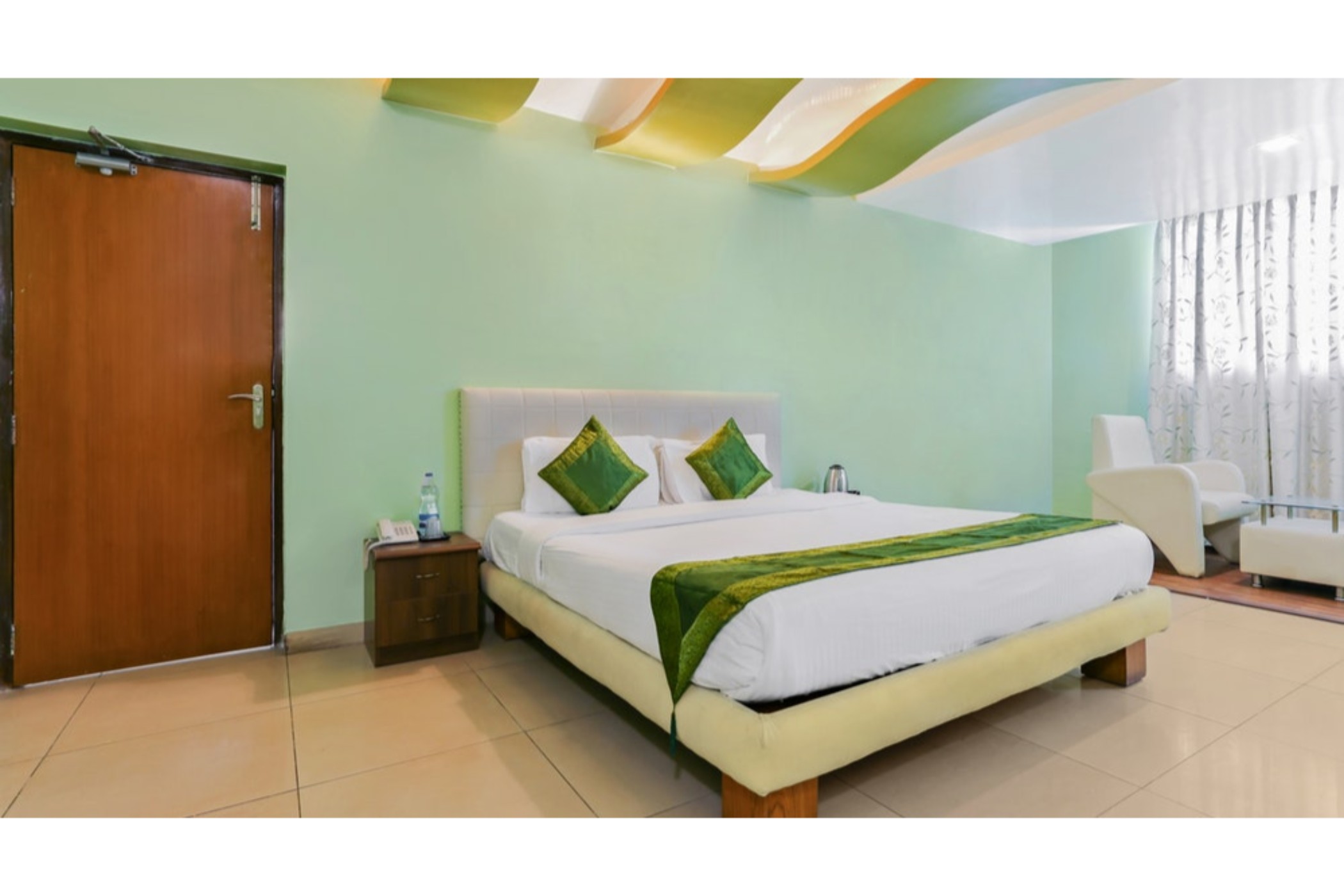 Treebo Trip Cynosure Suites