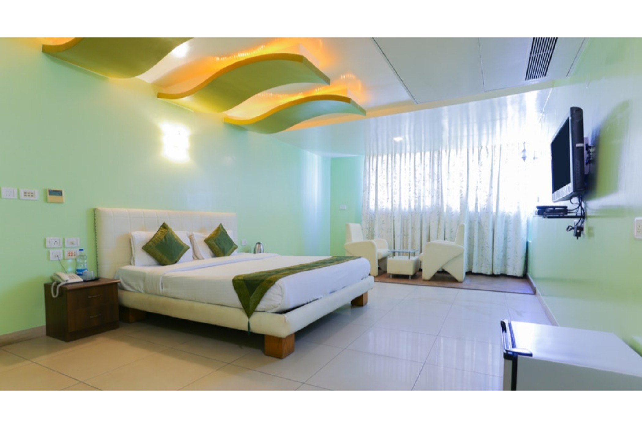Treebo Trip Cynosure Suites