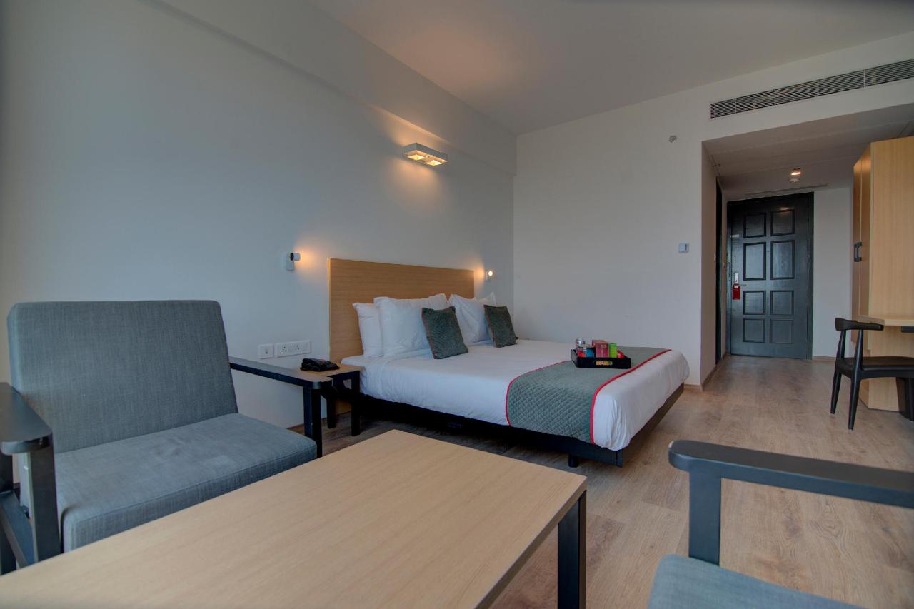 Forum Hotel Ram Nagar by OYO Rooms