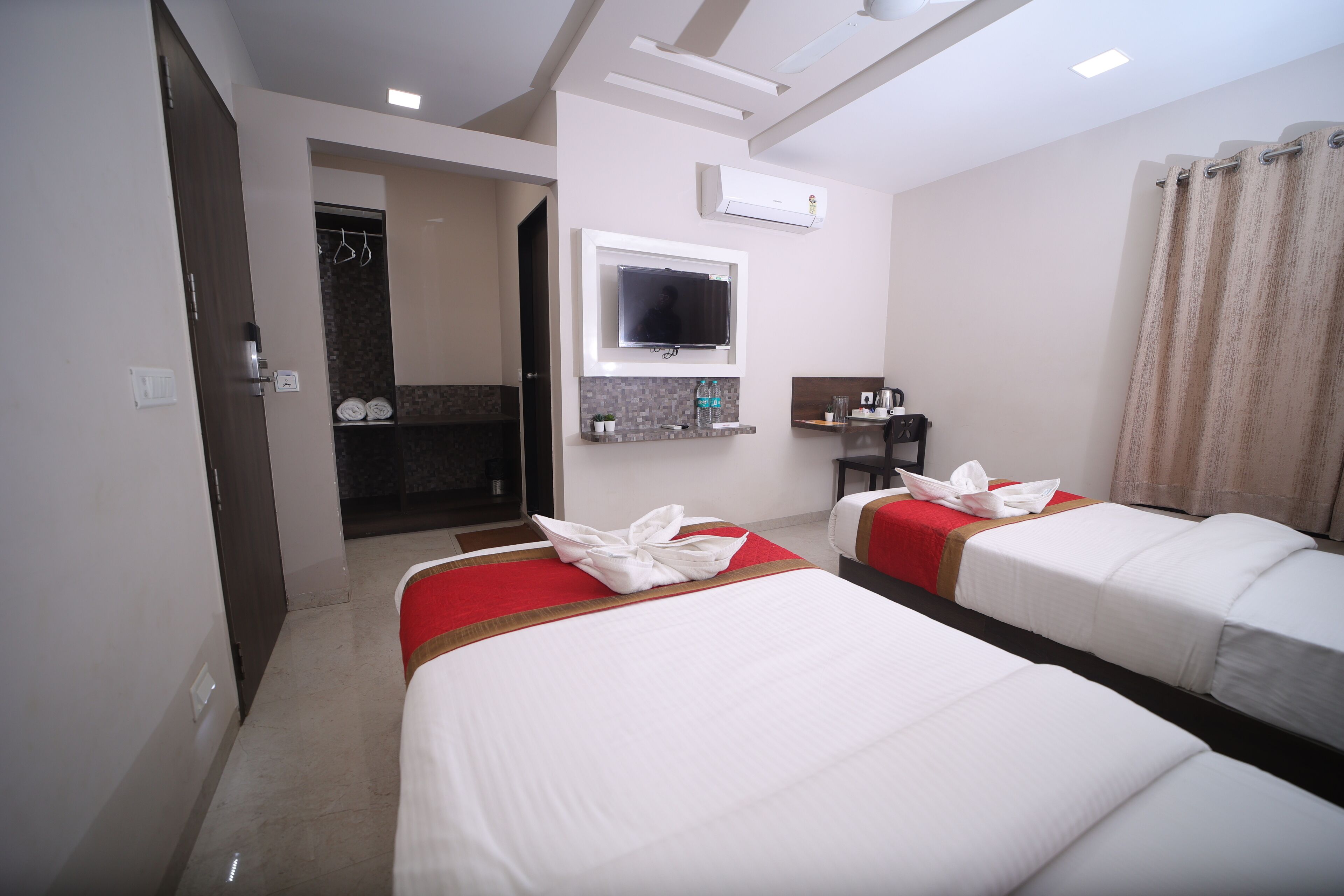 Hotel Rahul Palace Belagavi