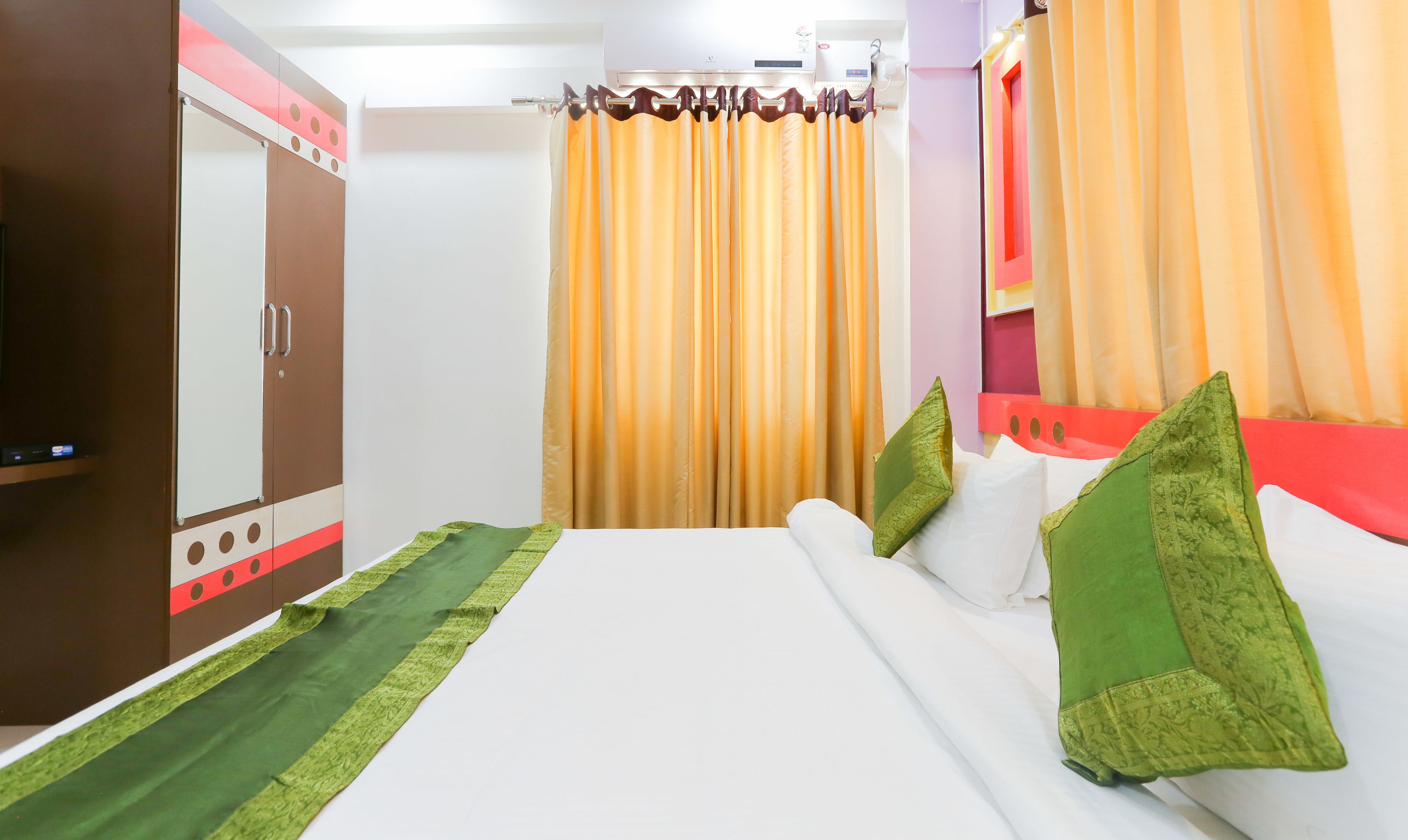 Treebo Trip Hotel Worldtree Bellandur