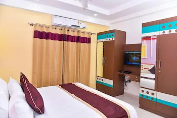 Treebo Trip Hotel Worldtree Bellandur