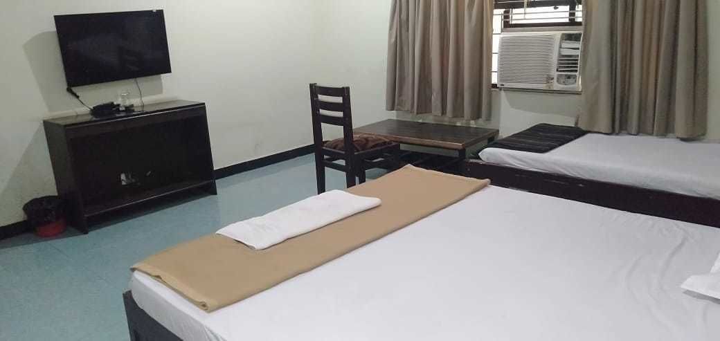 i-ROOMZ Hoysala Residency