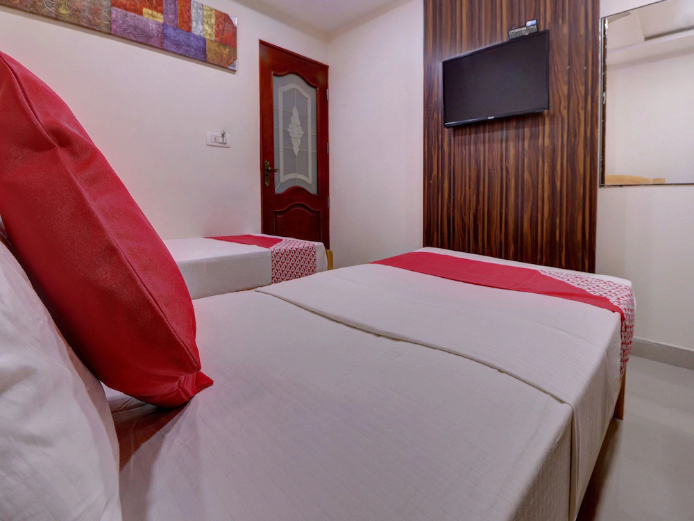 Dv Residency By OYO Rooms