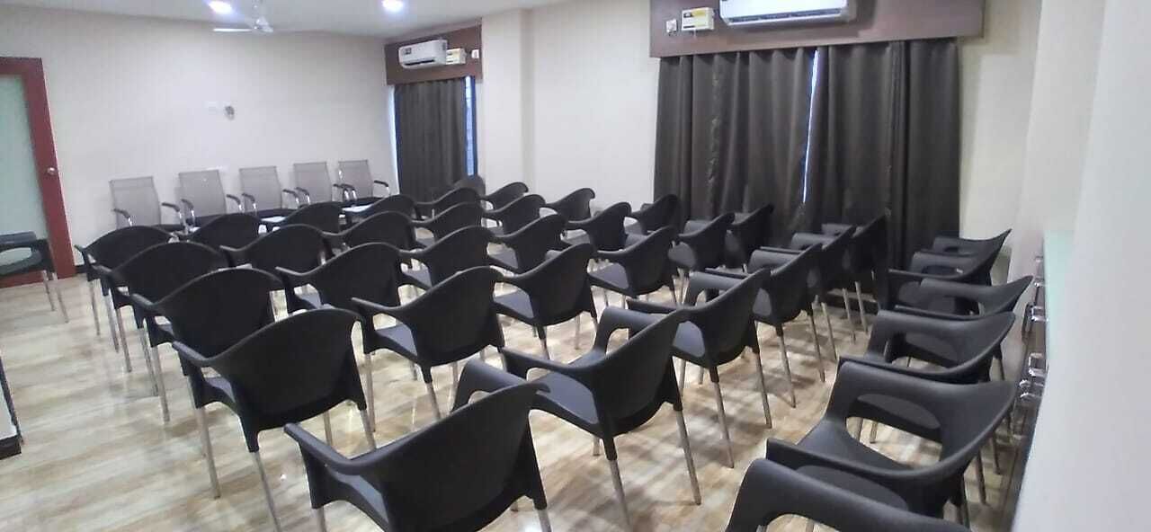 Hotel Bidar Gateway