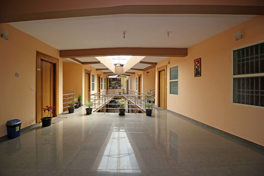 City Comforts Inn by OYO Rooms