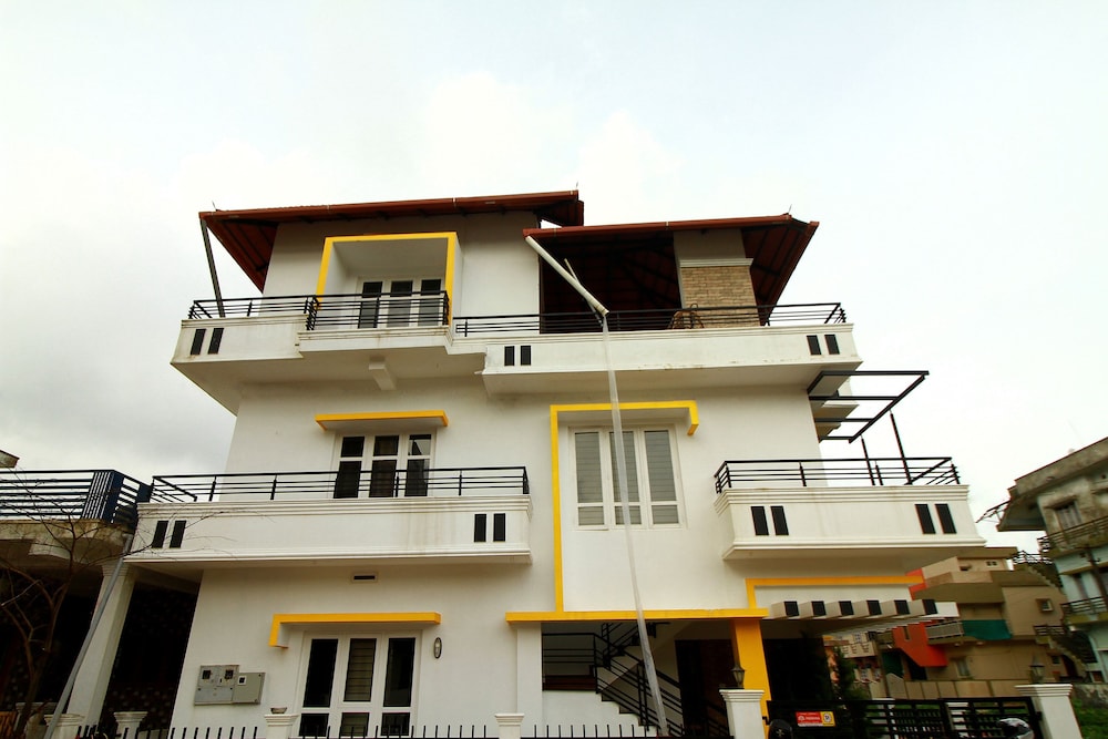 Treebo Alaka Rester Homestay