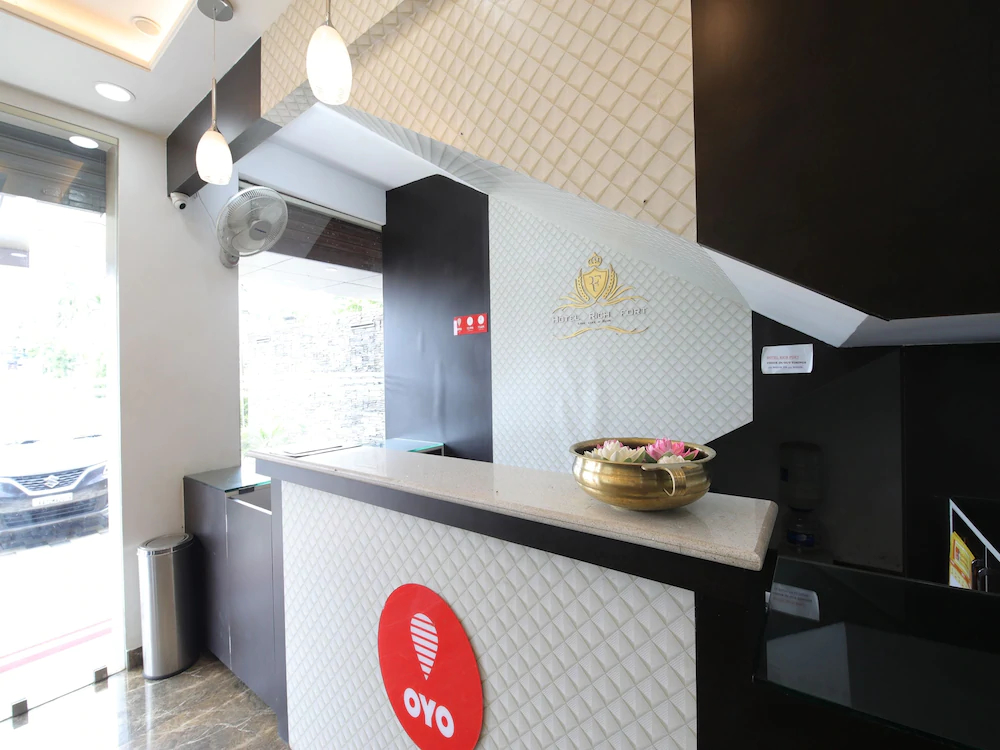 Rich Fort By OYO Rooms