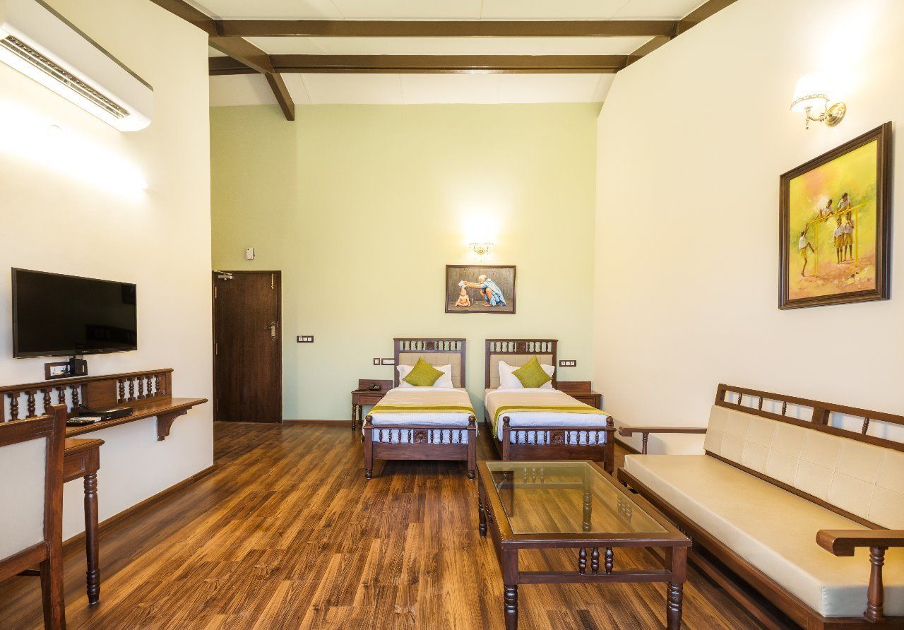 Shathayu Ayurveda Yoga Retreat