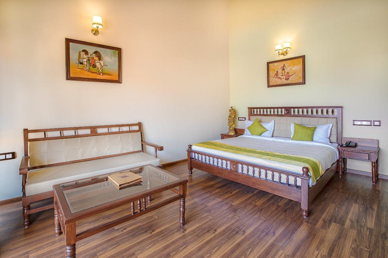 Shathayu Ayurveda Yoga Retreat