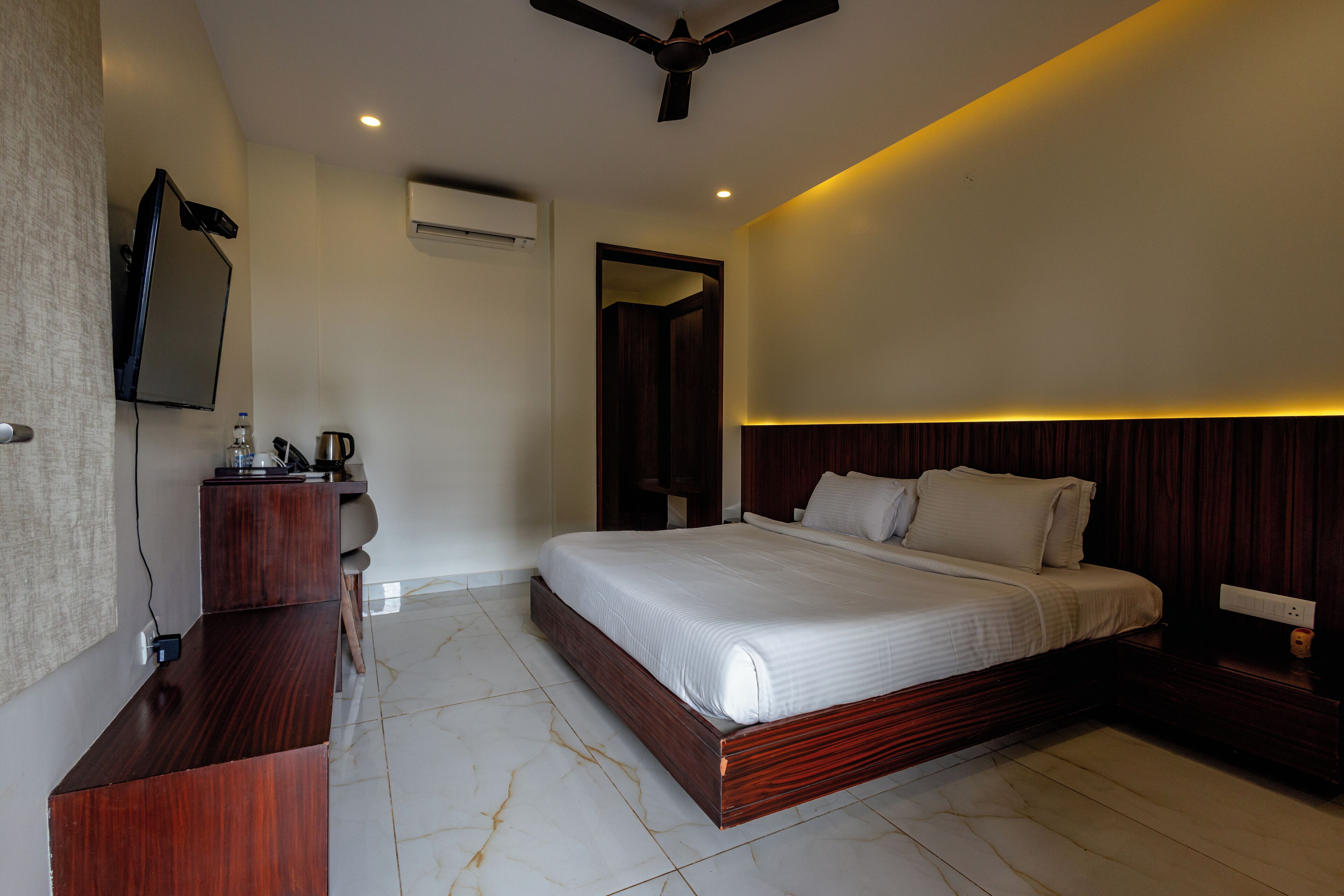 Veerdency Luxury Resort