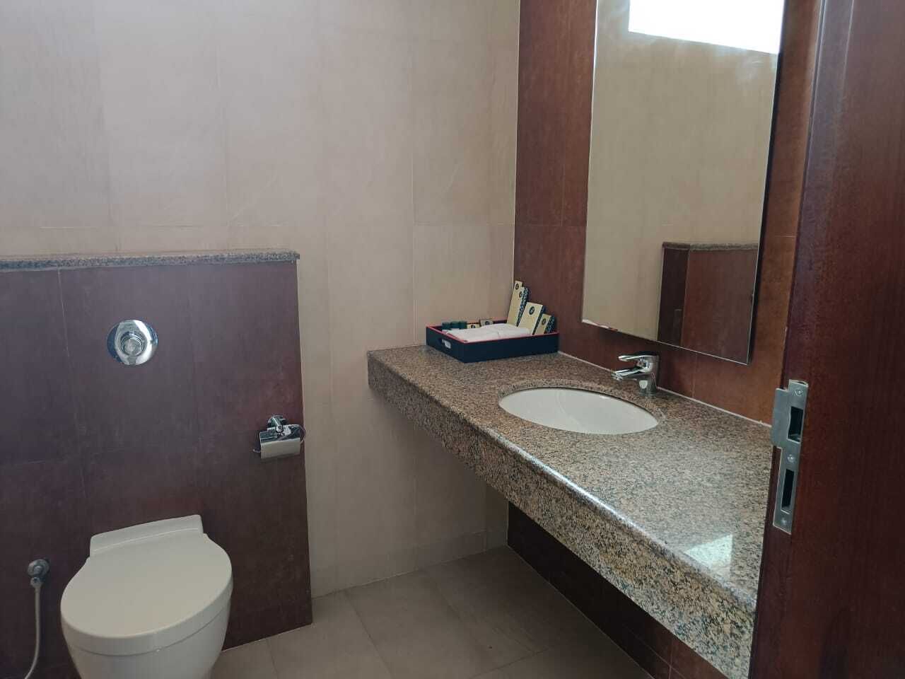 Spree Resort At Century Wintersun