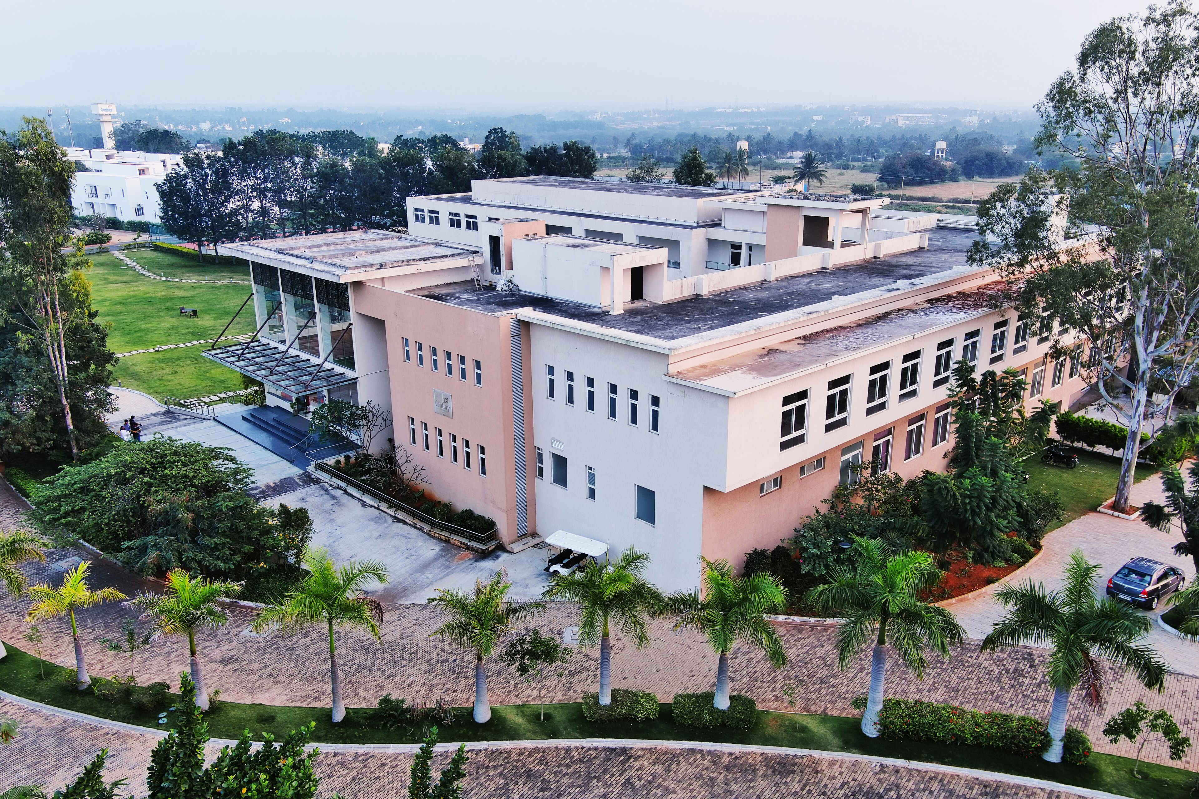 Spree Resort At Century Wintersun