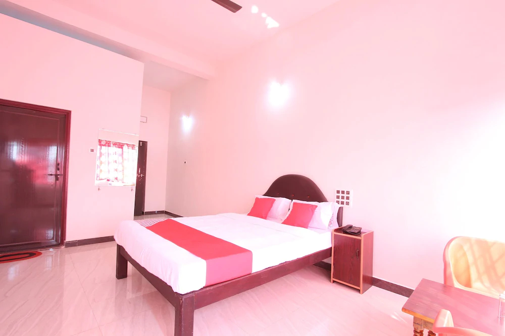 Hotel Royal Valley By OYO Rooms