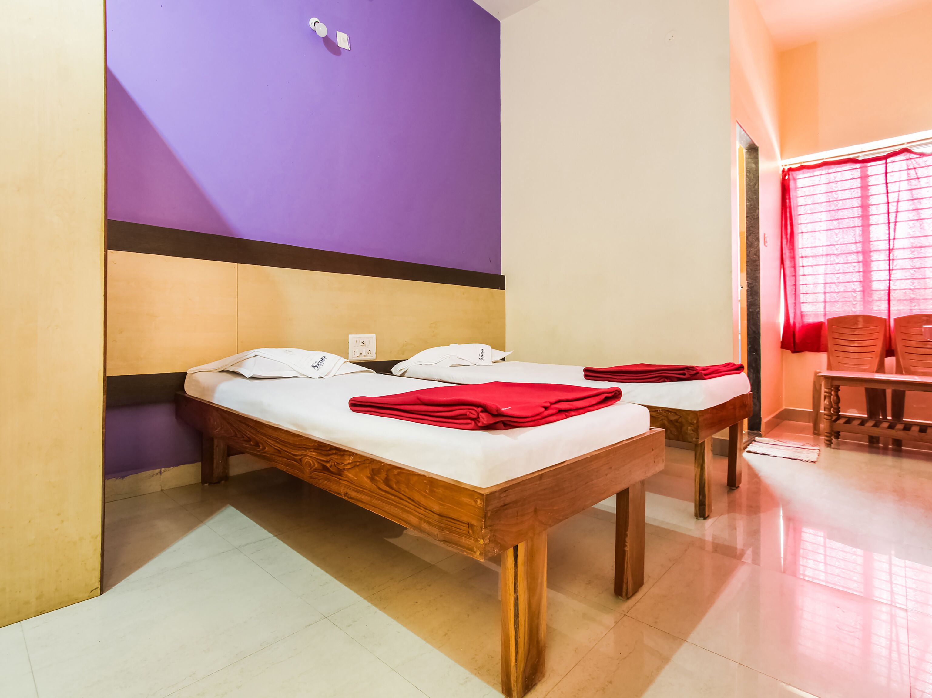 Hotel Hoysala Deluxe Lodging by OYO Rooms