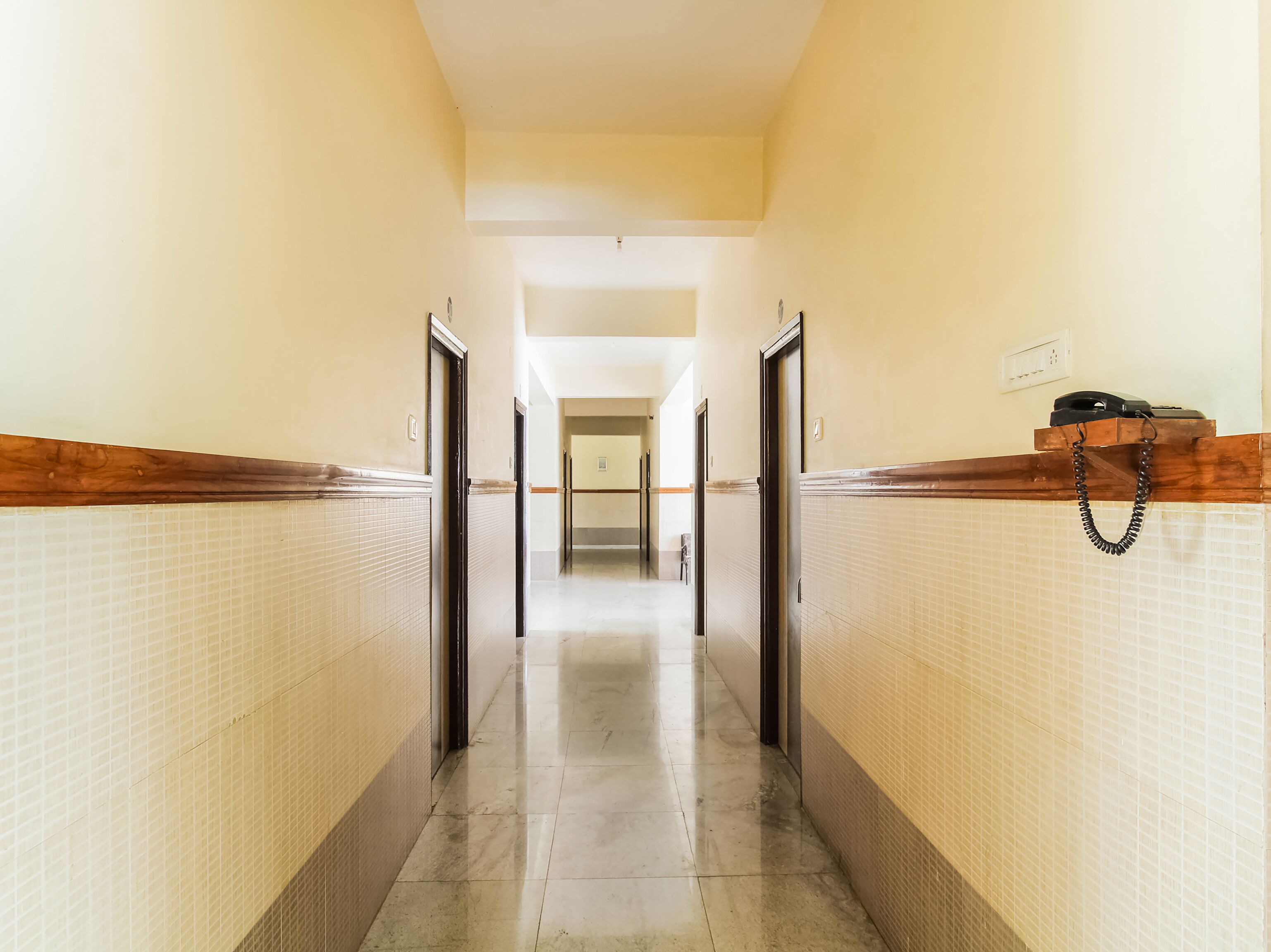 Hotel Hoysala Deluxe Lodging by OYO Rooms