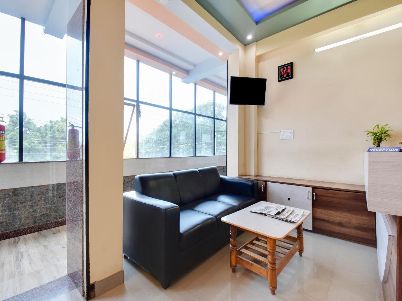 Anil Lodge by OYO Rooms